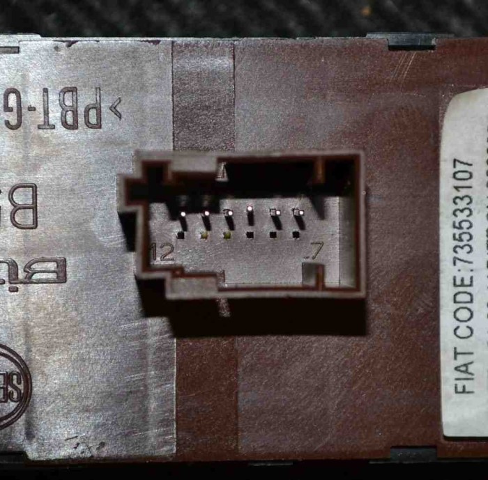 Modul de control comutator faruri CITRO&Euml;N JUMPER Furgon 2011 OEM: 735533107 1745999