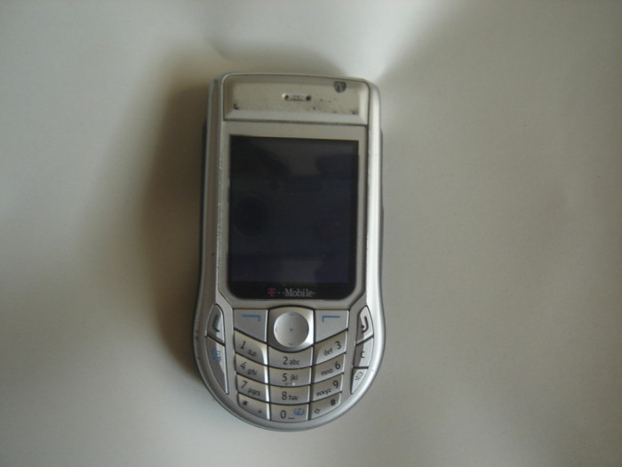 TELEFON NOKIA 6630 CU DEFECT DISPLAY NOU