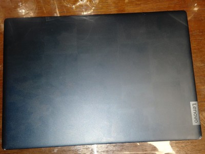 Laptop quadcore CPU AMD RYZEN foto