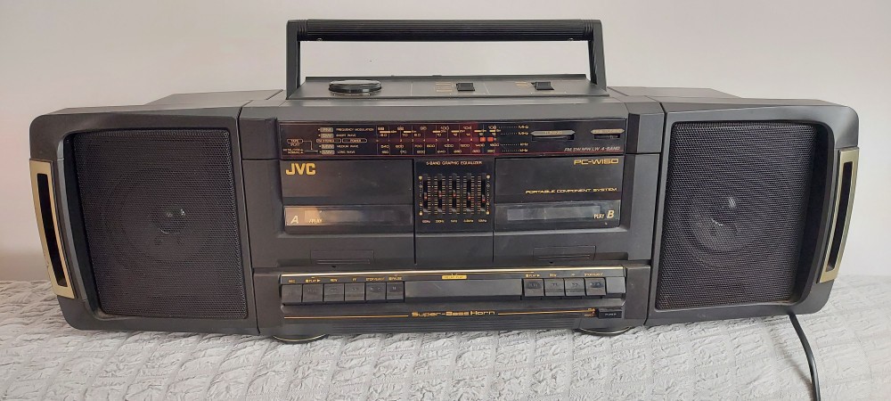 RADIOCASETOFON JVC PC RW150 MADE IN JAPAN , FUNCTIONEAZA . | Okazii.ro