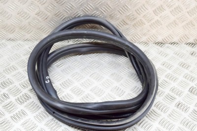 Garnitura ușă dreapta spate BMW 3 G20, G28 2019 OEM: 7407375 | 21164615 foto