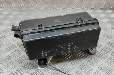 Panou de siguranțe TOYOTA PREVIA _R3_ 2003 OEM: 82720-28060,82672-28090 28833277 foto