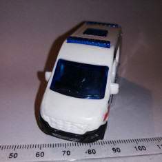 bnk jc Matchbox MB885 Renault Master Ambulance