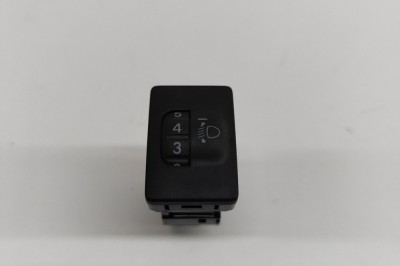 Comutator de reglare &amp;icirc;nălțime faruri TOYOTA HILUX VIII Pick-up _N1_ 2023 OEM: 84152-02080,8415202080 | 29019076 foto