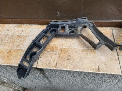 Suport bară spate dreapta VW Golf 6 Hatchback foto