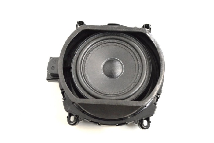 Subwoofer BMW X5 F15, F85 2015 OEM: 9287756 13775794