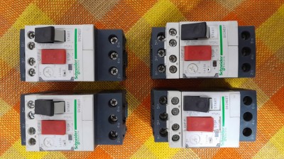 RELEU MAGNETOTERMIC SCHNEIDER ELECTRIC GV2ME07 1,6A-2,5A CU CONTACT AUX.1NO+1NC foto