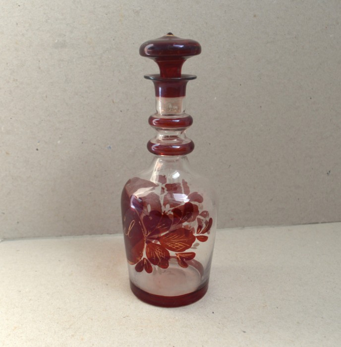Vas de sticla cu dop stil Biedermeier sec 19