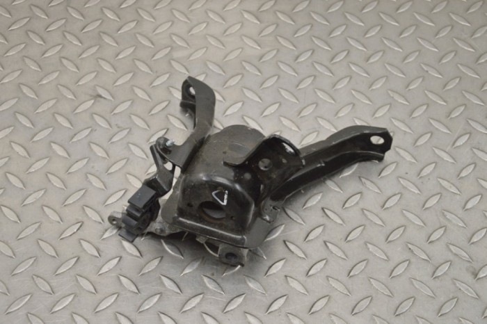 Suport motor dreapta TOYOTA C-HR _X1_ 2021 17305564
