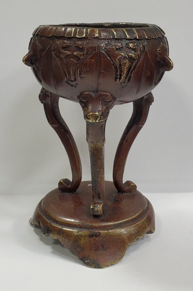 Catuie din bronz ptr. ars tamaie, Secol XIX
