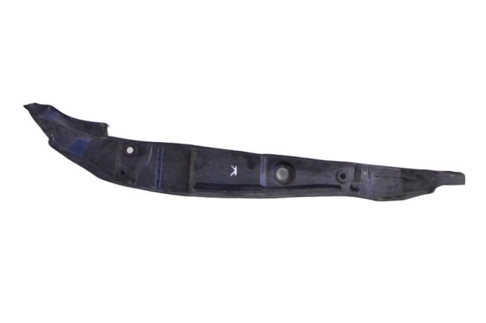 Aripa de plastic st&acirc;nga față AUDI Q5 8R 2015 OEM: 8R0821111C 15126438
