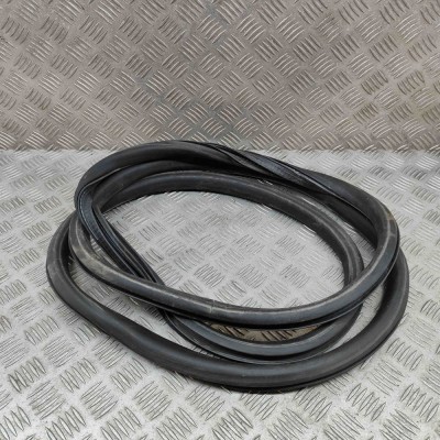 Garnitura ușă dreapta spate VW CADDY IV Variant SAB, SAJ 2016 OEM: 2K5843792D foto