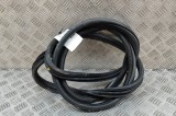 Garnitura ușă dreapta față KIA SORENTO II XM 2012 OEM: 82120-2P000 | 27967711