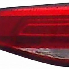 Lampa spate VW PASSAT Variant (3G5) (2014 - 2016) HELLA 2TZ 011 890-071