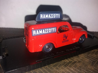 Macheta Fiat 500C RAMAZZOTTI scara 1:43 BRUMM foto