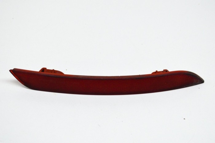 Reflector bara de protecție st&acirc;nga spate BMW 3 F30, F80 2013 OEM: 7301187 16028369