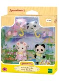 Sylvanian Families Kindergarten Friends Rainy Day Duo 5748