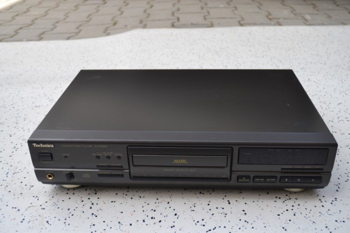 Cd player Technics SL PG 590 A