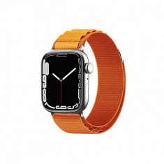 Curea pentru Apple Watch 1/2/3/4/5/6/7/8/SE/SE 2 (38/40/41mm) Techsuit Watchband (W037) Orange