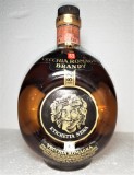 vecchia romagna, etichetta NERA, cl 75 gr 40.distilled ANII 1970/80