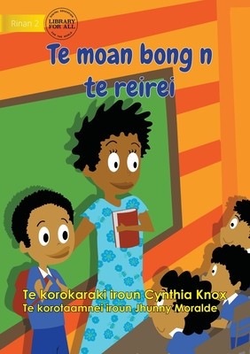 First Day at School - Te moan bong n te reirei (Te Kiribati) foto