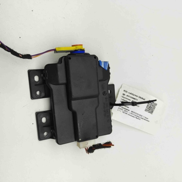 Alt modul de control MERCEDES-BENZ C T-Model S205 2015 OEM: A0005406050 31556871