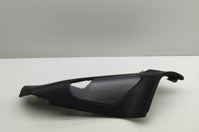 Ornament st&amp;acirc;lp spate st&amp;acirc;nga ASTON MARTIN VANTAGE Coupe 2006 OEM: Coupe | 31220205 foto