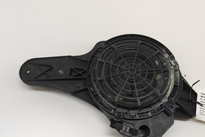 Difuzor ușă st&acirc;nga spate PEUGEOT 3008 SUV 2021 OEM: 9813827180 28284775