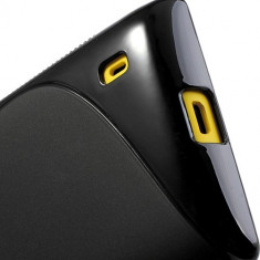 Husa silicon S-line neagra pentru Nokia Lumia 520 / 525 foto