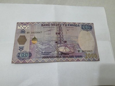 BANCNOTA RWANDA 2000 FR 2014 foto
