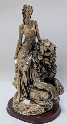 Statueta Tekform argint - Zeita cu leu foto