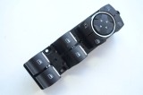 Buton geam ușă dreapta față FORD ECOSPORT 2018 OEM: DG9T-14540-CCW 10883944