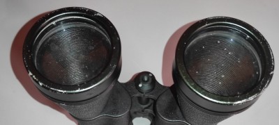 Binoclu rusesc 15 x 60 necesita servisare lentilele interioare murdare lungime cca. 22 cm greutate 1.07 kg foto