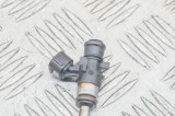 Injector de combustibil VW GOLF VII 5G1, BQ1, BE1, BE2 2014 OEM: 06L906031A,0280158266 12560214