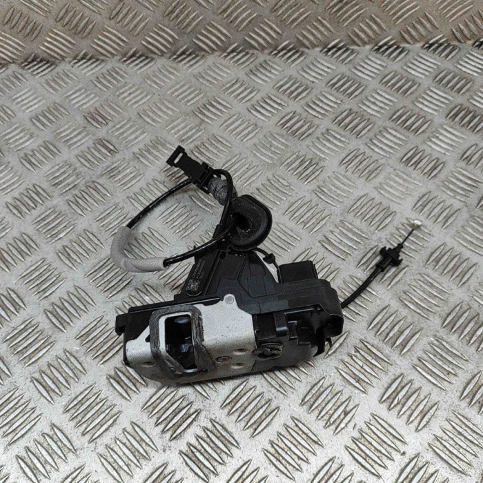 &Icirc;ncuietoare ușă dreapta spate FORD PUMA J2K, CF7 2022 OEM: H1BA-A26412-DG 25310753