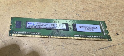 Ram PC Samsung 4GB DDR3 PC3-12800U M378B5173DB0-CK0 foto