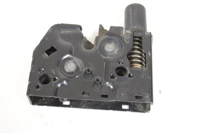 &amp;Icirc;ncuietoare capota st&amp;acirc;nga VW POLO 6R, 6C 2014 OEM: 8X0823509B 2893046 foto