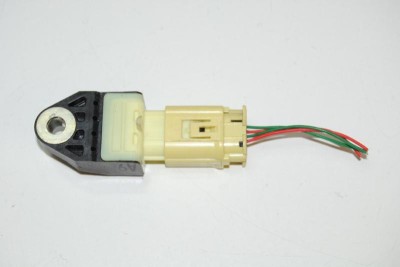 Senzor de impact dreapta spate TOYOTA PRIUS _W3_ 2013 OEM: 89831-75010 2090803 foto