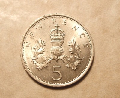 ANGLIA 5 PENCE 1968 UNC foto