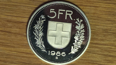 Elvetia - moneda de colectie - 5 franci / francs 1986 B BUNC PROOF - tiraj 10k foto