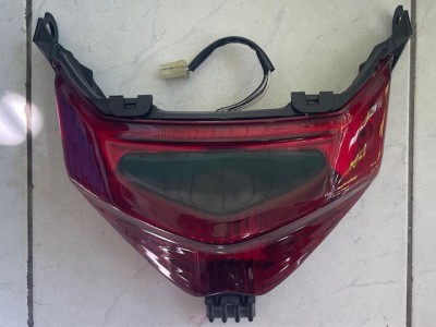 Lampa Stop Suzuki GSF 650 1200 1250 Bandit 2005-2010 foto