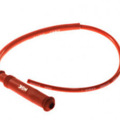 Fisa bujie, unghi: 180°, filet bujie: 10/12/14mm, conexiune: SAE nut, carcasa: cauciuc, spark plug cap colour: red, wire colour: red, coil wire length