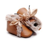 Ghetute maro imblanite cu fundita din satin (Marime Disponibila: 3-6 luni