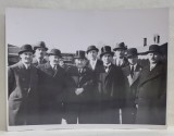 GRUP DE OFICIALITATI , POZAND IN EXTERIOR , FOTOGRAFIE , ANII '30