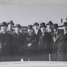 GRUP DE OFICIALITATI , POZAND IN EXTERIOR , FOTOGRAFIE , ANII '30