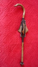 BASTON DE VANATOARE, BASTON-SCAUN