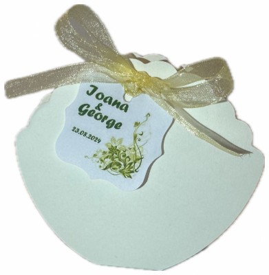 Cutie din carton ivoar forma scoica + eticheta personalizata foto