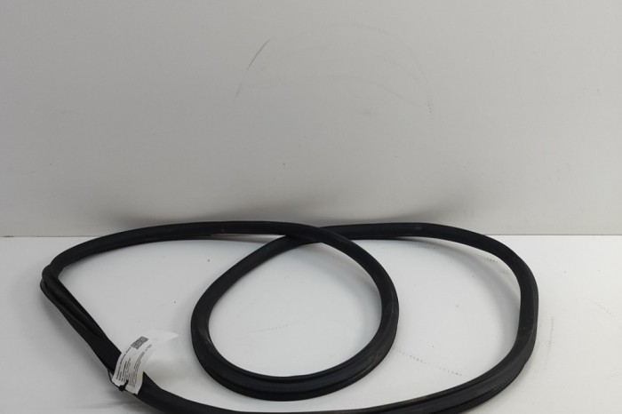 Garnitura ușă dreapta față MERCEDES-BENZ C S206 2024 OEM: A2066970000 | 30454061
