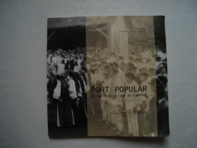 Port popular la nord si sud de Carpati. Colectiile Fischer - D. Voina, N. Ivanus foto