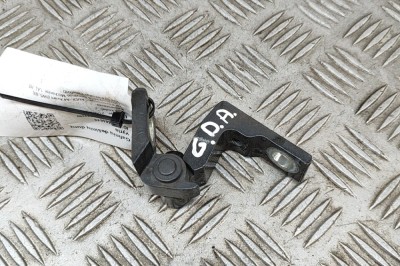 Balama ușă dreapta spate AUDI A4 Avant 8W5, B9 2018 OEM: 8W0833404A 25444619 foto